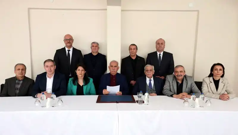 PKK'nın Fesih İlanı Sonrası Türkiye'de Ne Bekleniyor?