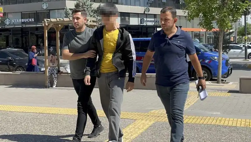 Tartışma Sonrası Bıçaklama Olayı: Ağabeyini Yaralayan Genç Gözaltına Alındı
