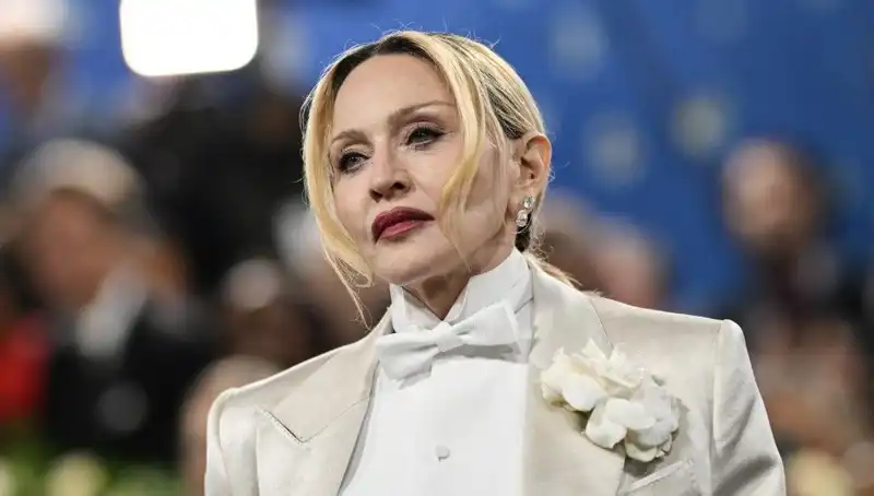 Madonna'nın Yeni Diyeti: Kanser Düşmanı mı, Sağlık Üzerindeki Etkileri Tartışmalı mı?