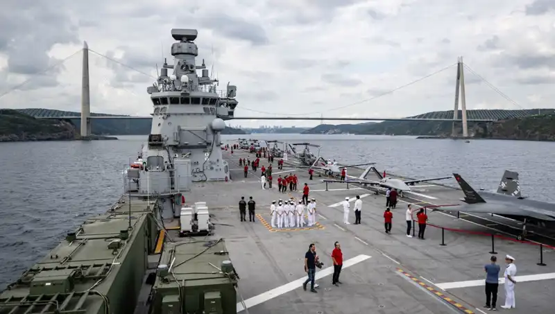 TCG Anadolu: Sarayburnu'ndan Ayrılarak Yeni Görevine Başladı
