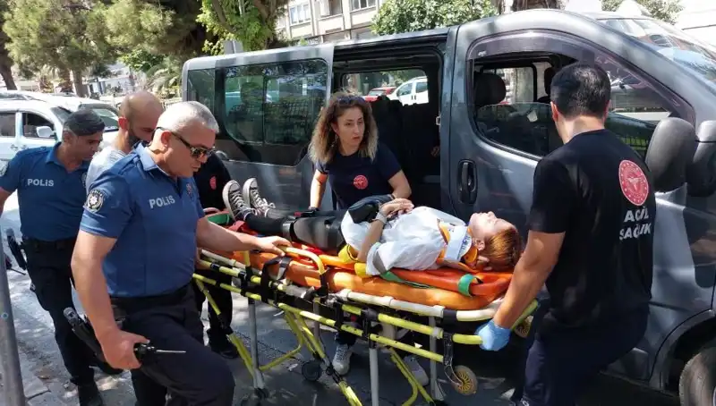 Samsun'da Minibüs Kamyona Çarpınca Korku Dolu Anlar Yaşandı