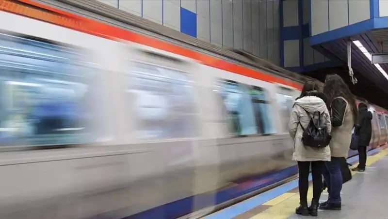 1 Mayıs'ta Kapalı Metro ve Metrobüs Durakları Açıldı mı?