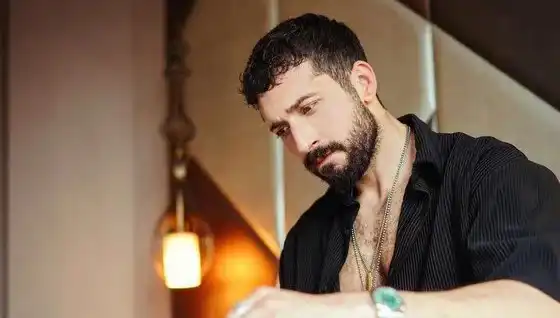 Emre Bulut'a Şok Suçlama: Sahte Komiser Rolüyle Araç Kaçırdı