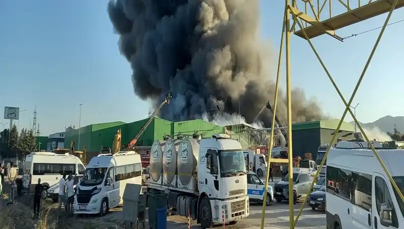 Gönen'de Korkunç Fabrika Yangını: İşçilerin Kimlikleri Açıklanıyor