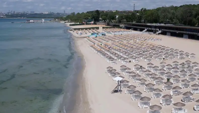 İstanbul Plajlarında 2025 Giriş Ücretleri: Sarıyer, Florya ve Adalar'da Neler Değişti?