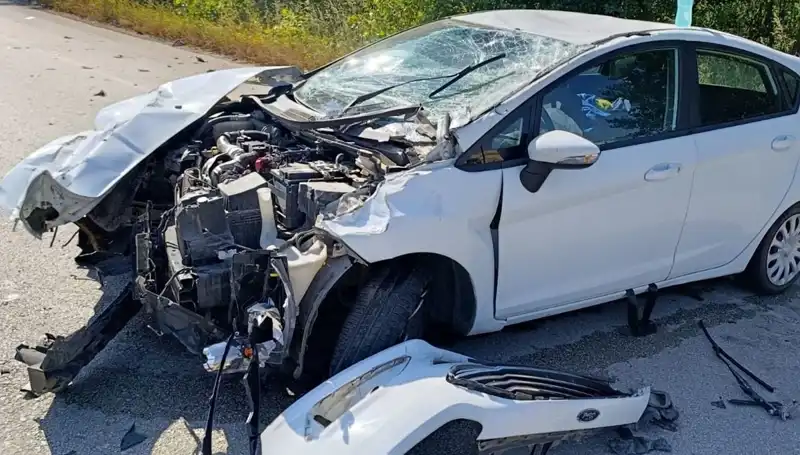 Çanakkale’de İki Kişinin Yaralandığı Trafik Kazası Yaşandı