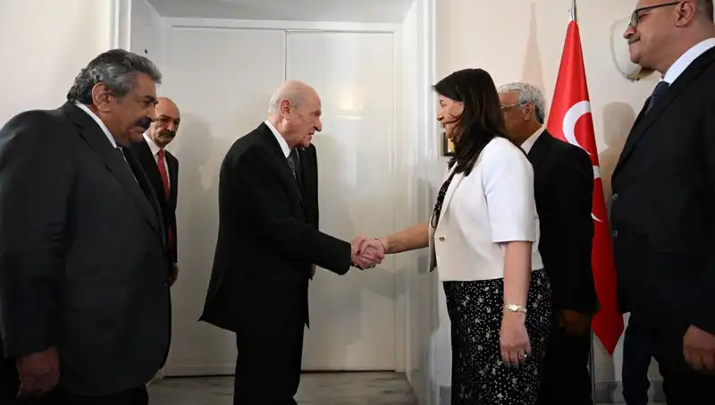 Bahçeli, DEM Parti Heyetini Kabul Etti: Siyasi Gelişmeler Neler Olacak?
