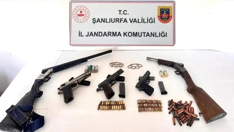 Şanlıurfa’da Ruhsatsız Silah Operasyonu: Çok Sayıda Gözaltı ve Tutuklama