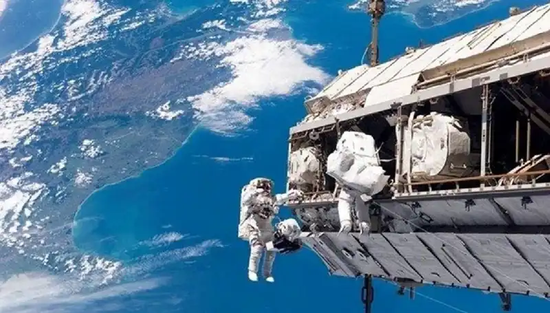 NASA ve Rusya, Uzay İstasyonu Projesinde Heyecan Verici Bir Anlaşma İmzaladı