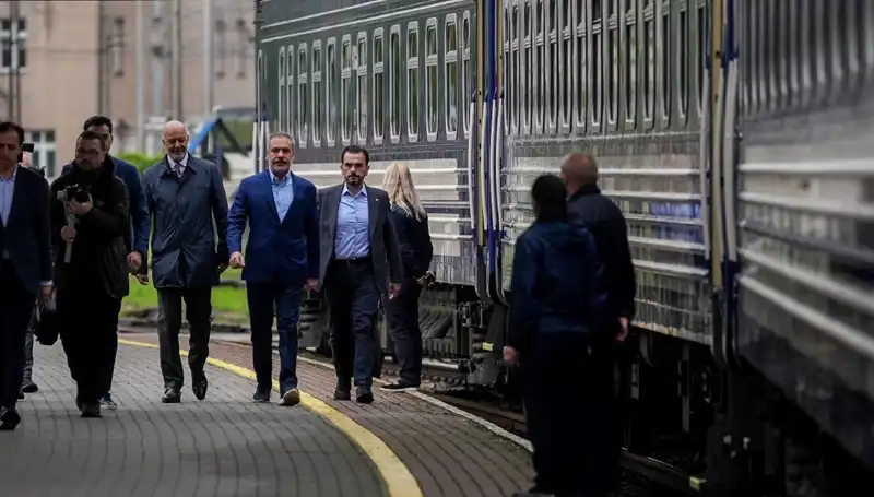 Dışişleri Bakanı Fidan'ın Ukrayna Ziyareti: Taraflar Arasında Yeni Dönemin Başlangıcı mı?