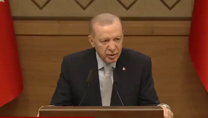 Cumhurbaşkanı Erdoğan'dan Sert Mesaj: "Milleti Provake Eden Gazeteci Olmaz!"