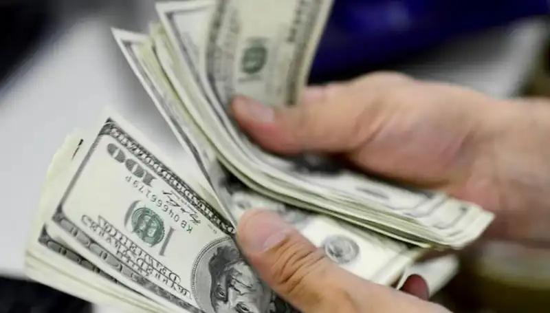 Dolar Kuru 30 Nisan 2024: Güncel Fiyatlar ve Ekonomik Yansımaları