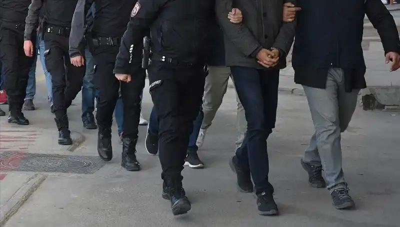 FETÖ Operasyonlarında Şok Gelişme: 5 İlde 10 Kişi Gözaltına Alındı