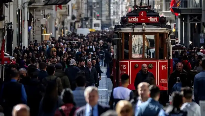 Türkiye’nin Nüfusu Yükseliyor: 2023 Rakamlarıyla Gelecek Umut Vadediyor